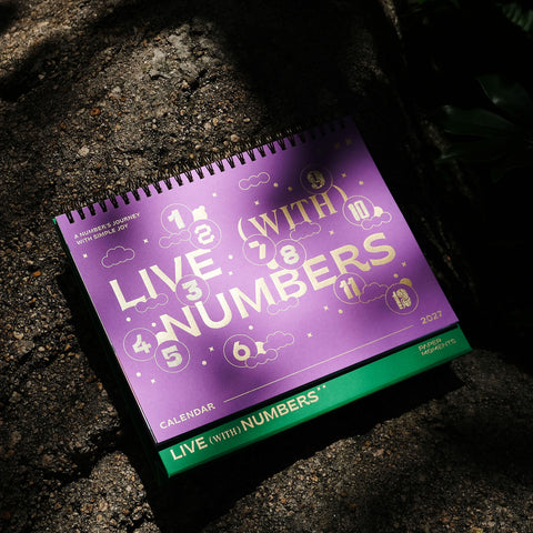 2027・LIVE (WITH) NUMBERS・DESK CALENDAR